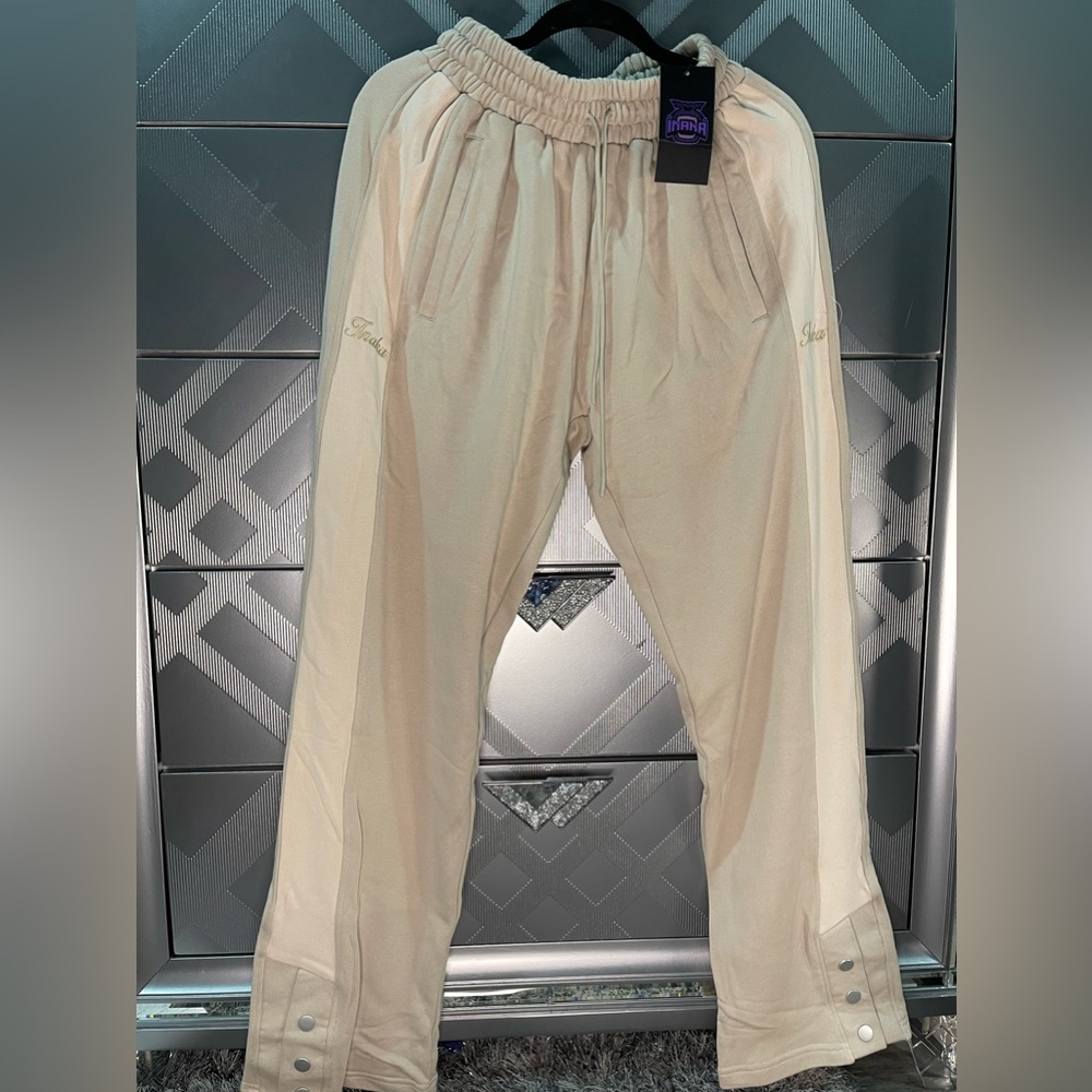 INAKA POWER MEN'S RELAXED SWEATS
TAUPE - Picture 2 of 7